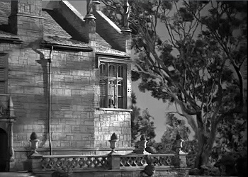 『レベッカ』 1940、約1時間：レベッカの部屋のある棟