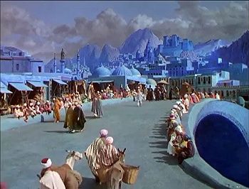 『バグダッドの盗賊』 1940、約5分：青の広場の橋