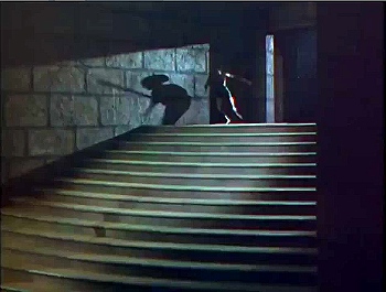 『バグダッドの盗賊』 1940、約1時間17分：アブーと階段その3