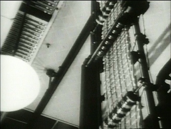 『市民ケーン』 1941、約8分：印刷機