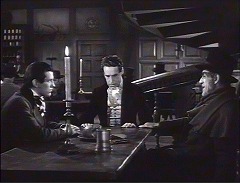 『死体を売る男』 1945　約24分：酒場、右奥に螺旋階段(?)