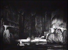 『吸血鬼ボボラカ』 1945　約1分：タイトル・バック＝ベックリーン《死の島》
