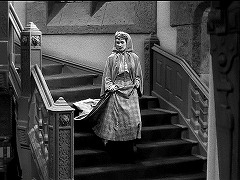 『謎の狼女』 1946　約16分：階段