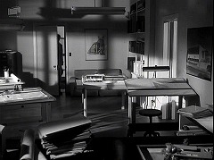 『扉の蔭の秘密』 1947　約1時間6分：製図室