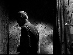 『奇妙な扉』 1952　約53分：隠し通路