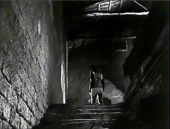 『オセロ』 1952　約1時間4分：階段、下から