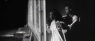 『恋人たち』 1958　約1時間11分：館　庭側の角