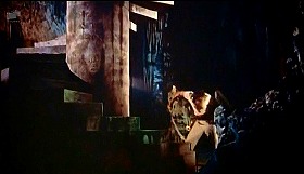 『シンバッド七回目の航海』 1958　約1時間18分：地底城前の螺旋階段＋骸骨剣士