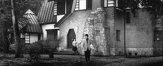 『女吸血鬼』 1959　約12分：屋敷の外観