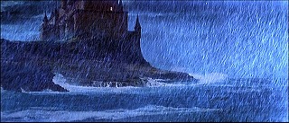 『恐怖の振子』 1961　約54分：城の外観、入江越し＋雷と雨