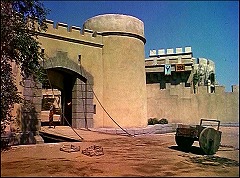 『ジャックと悪魔の国』 1962　約8分：城門
