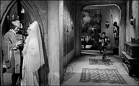 『恐怖のロンドン塔』 1962　約27分：広間への廊下
