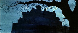 『怪談呪いの霊魂』 1963　約38分：城の外観、夜＋稲妻