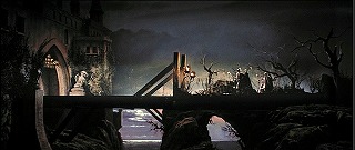 『忍者と悪女』 1963　約36分：城門への橋
