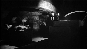 『幽霊屋敷の蛇淫』 1964　約1時間8分：地下の納骨堂