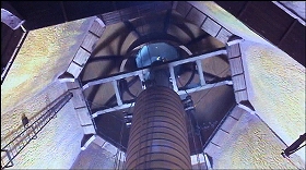 『フランケンシュタインの怒り』 1964　約21分：塔の内側＋落雷、下から