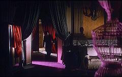 『モデル連続殺人！』 1964　約1時間18分：館、広間、楕円鏡の部屋