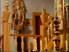『襲い狂う呪い』 1965　約12分：階段、踊り場附近＋鏡と扉口