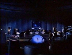 『バンパイアの惑星』 1965　約1分：宇宙船の司令室