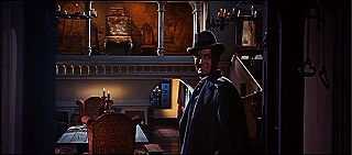 『凶人ドラキュラ』 1966　約21分：玄関から広間