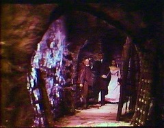 『吸血魔のいけにえ』 1967　約43分：地下の廊下