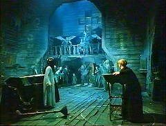 『妖婆 死棺の呪い』 1967　約1時間10分：第三夜　堂内、ヴィイ登場