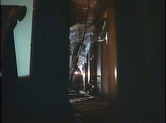 『血の唇』 1970　約7分：旧館の二階廊下