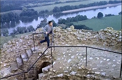 『レクイエム』 1971　約1時間2分：円塔(?)の屋上　上から