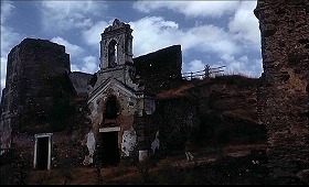 『エル・ゾンビ 落武者のえじき』 1972　約1時間32分：夜の廃墟　教会址
