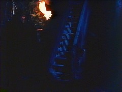 『レモーラ』 1973　約1時間6分：町　廃屋、階段