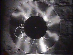 『ヤング･フランケンシュタイン』 1974　約45分：実験室　回転電光盤