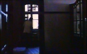 『季節のはざまで』 1992　約12分：奥に鉄製螺旋階段