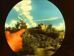『ＨＯＵＳＥ ハウス』 1977　約22分：指さされた山上の屋敷
