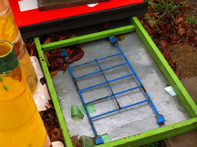 �Â̊i�q�Ȃǁ@2025/12/20